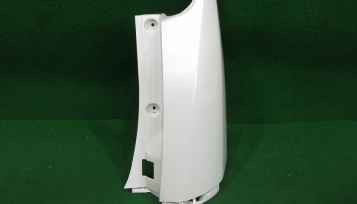 リアアッパーカバー