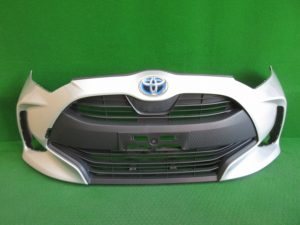 純正 フロントバンパー