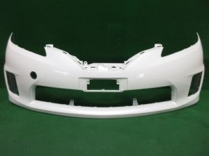 純正 フロントバンパー