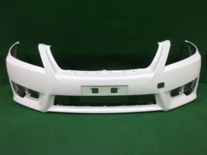 純正 フロントバンパー