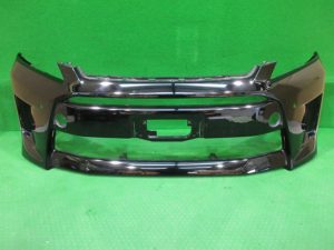 純正　フロントバンパー