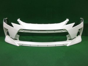 純正　フロントバンパー