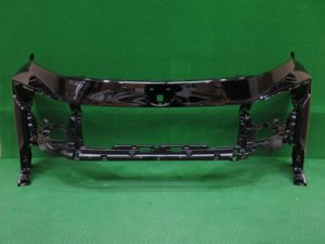 純正　フロントバンパー