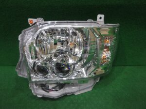 純正左ヘッドライトLED
