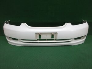 フロントバンパー