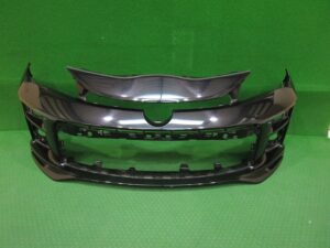 フロントバンパー