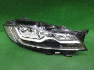 右ヘッドライトLED