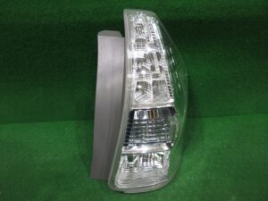 右テールランプLED