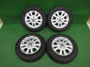 トヨタ ヴォクシー/ノア純正 15in