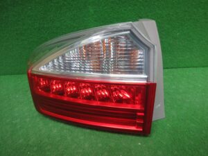 左テールランプLED