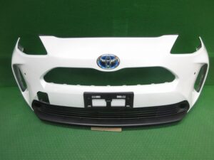 フロントバンパー