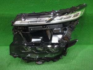 左ヘッドライト