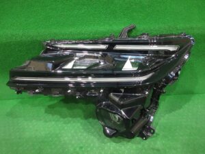 左ヘッドライト