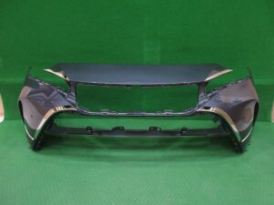 フロントバンパー