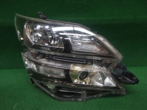 右ヘッドライトHID ユニット