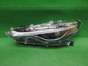 左ヘッドライトLED
