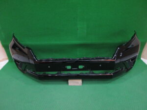 フロントバンパー