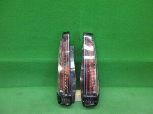 クリスタルアイ製 左右テールランプ ブラックタイプ