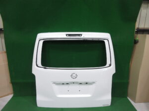 リアゲートパネル