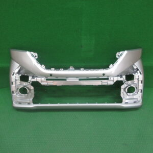 フロントバンパー