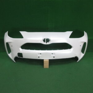 フロントバンパー