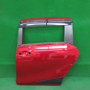 左リアドアパネル