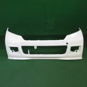 フロントバンパー