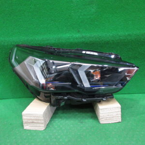 右ヘッドライト