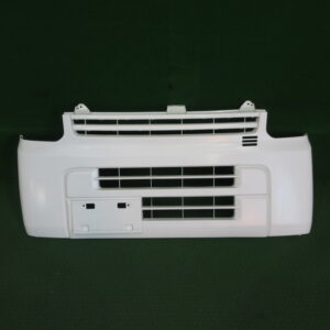 フロントバンパー