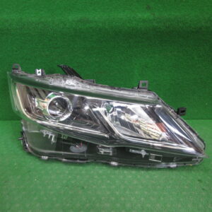 右ヘッドライト