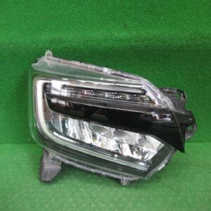 右ヘッドライト