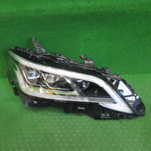 右ヘッドライト