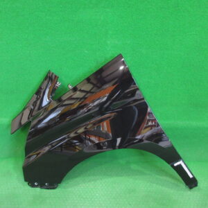 左フェンダーパネル