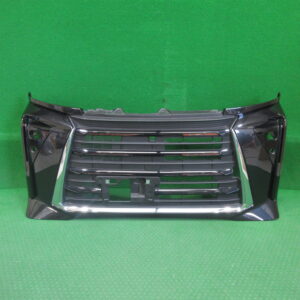 フロントバンパー