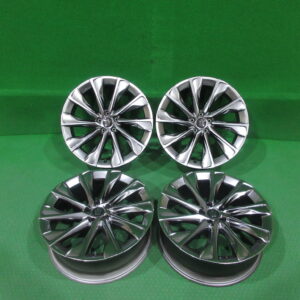 トヨタ クラウンクロスオーバー 純正 21インチ