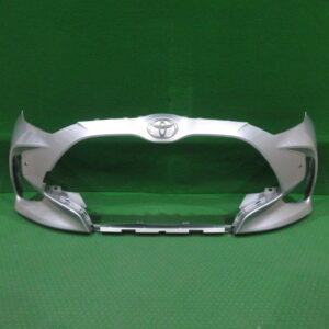 フロントバンパー