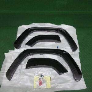 TRD 左右オーバーフェンダー