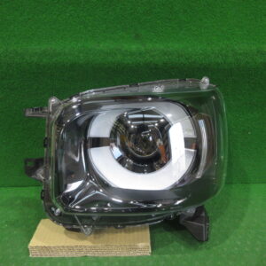 左ヘッドライトLED