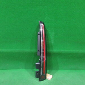 右テールランプ LED