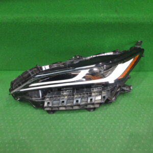 左ヘッドライトLED